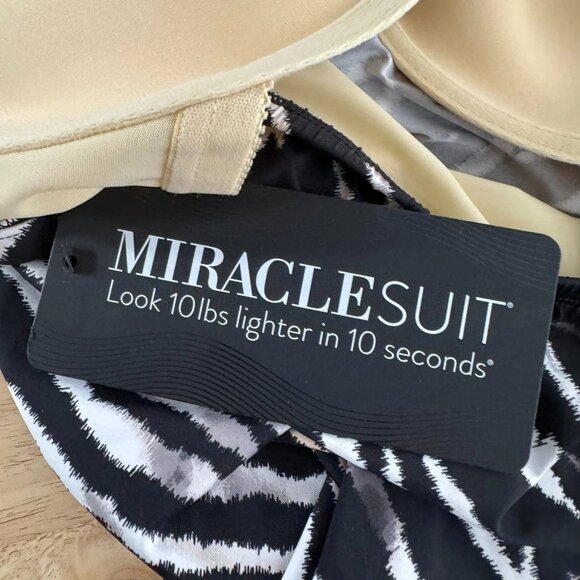 Miraclesuit Marina Tankini Swim Top Size 16 Zebra Animal Print NWT SW-2106 - Picture 7 of 9